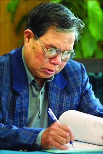 Ma Văn Kháng - tận tâm từng phút với đời, văn ảnh 1
